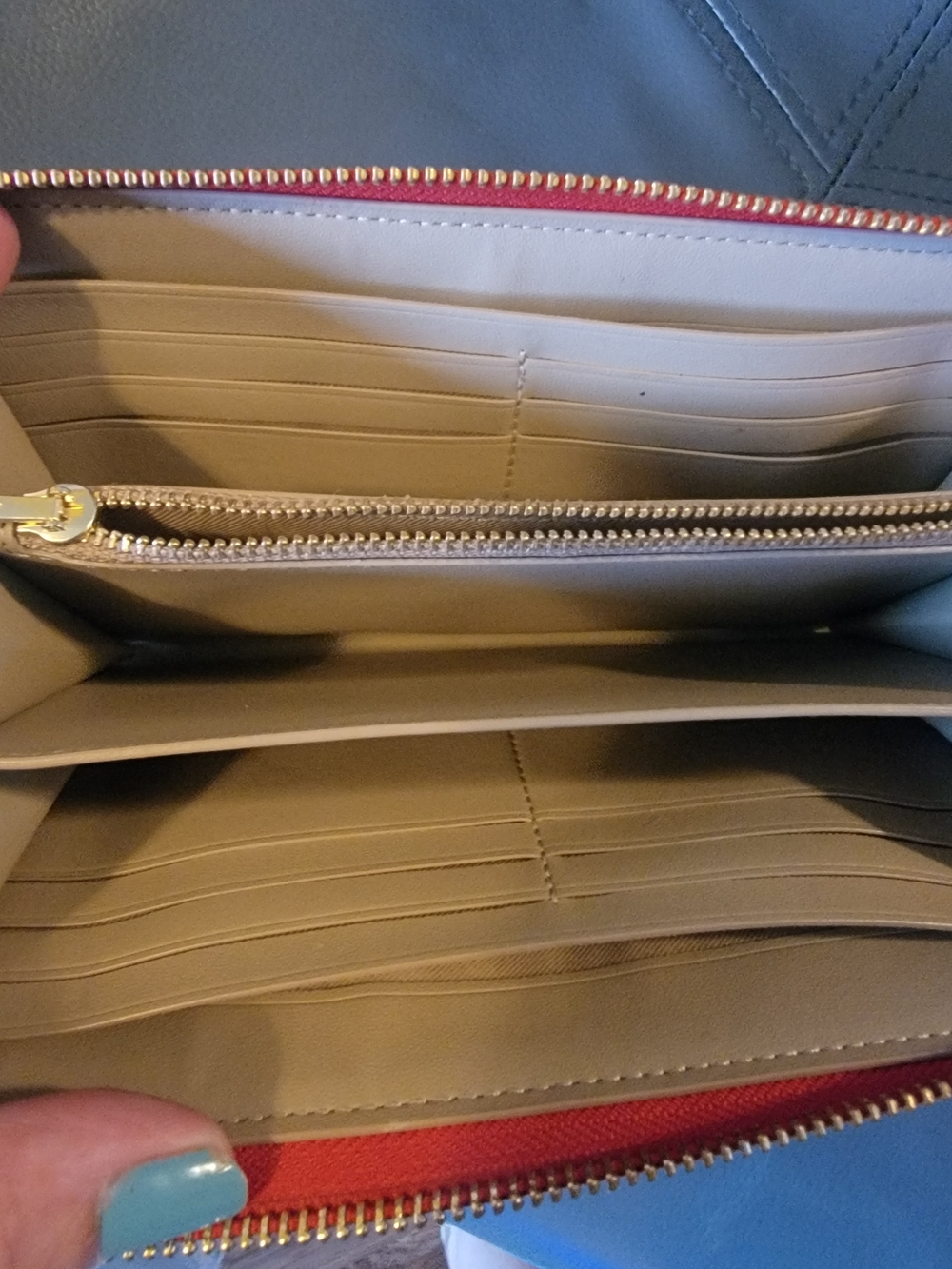 Large Coach Cherry Print White Wallet - Picture 4 of 4